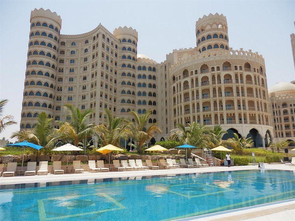 Al Hamra Residence & Vilage Exterior photo